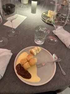 symbolbild-dessert-bei-der-weihnachtsfeier